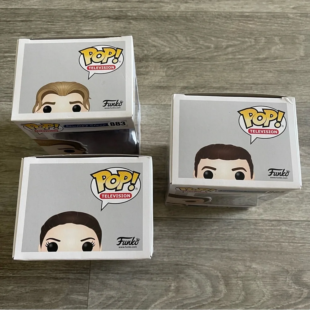 Funko Pop! Dawson’s Creek Set - Dawson 883, Joey 884, Pacey 885 - Picture 6 of 9